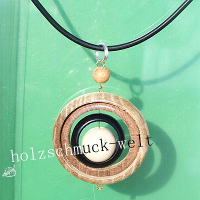 holzschmuck, holzanhänger, kautschukkette